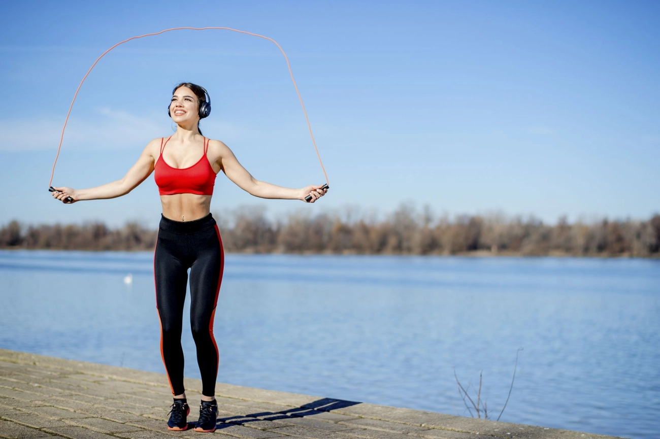 Skipping rope abdominal workout routine